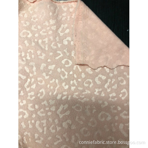 100%Polyester Polar Fleece with leopard Embossed